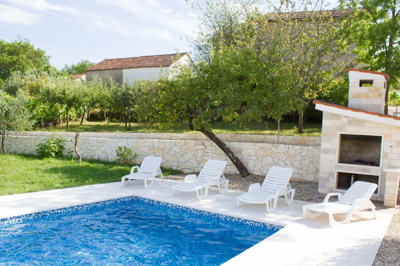 Villa Fig Zmijavci Luaran gambar